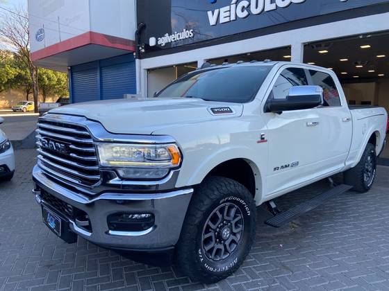 RAM 3500 6.7 I6 TURBO DIESEL LIMITED LONGHORN CD 4X4 AUTOMÁTICO RAM 3500 6.7 I6 TURBO DIESEL LIMITED LONGHORN CD 4X4 AUTOMÁTICO